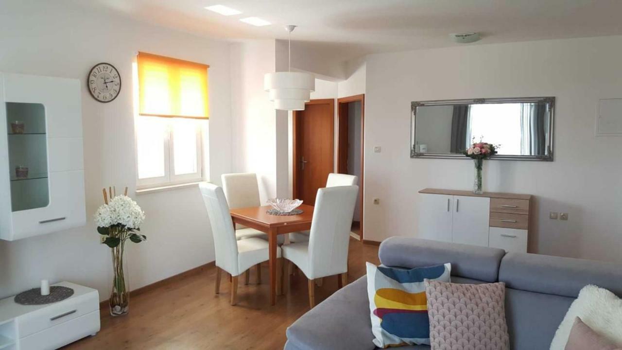 Kaštela Cozy Apartment With Sea View מראה חיצוני תמונה